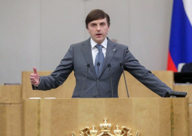 Госдума поддержала кандидатуру Сергея Кравцова на пост Министра просвещения РФ.